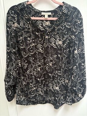 Dana Buchman Black and Cream Abstract Print Button-Front Blouse